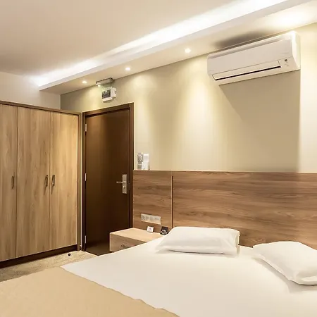 Calipso Otel 3*