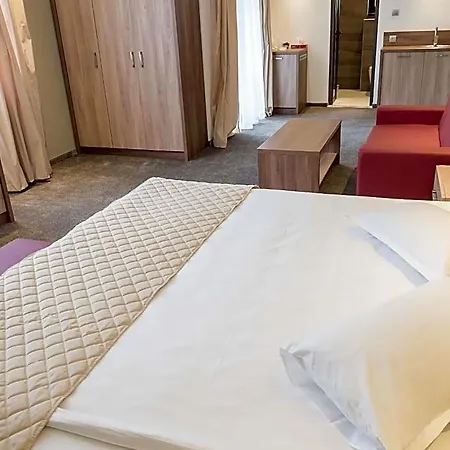 Calipso Hotel 3*